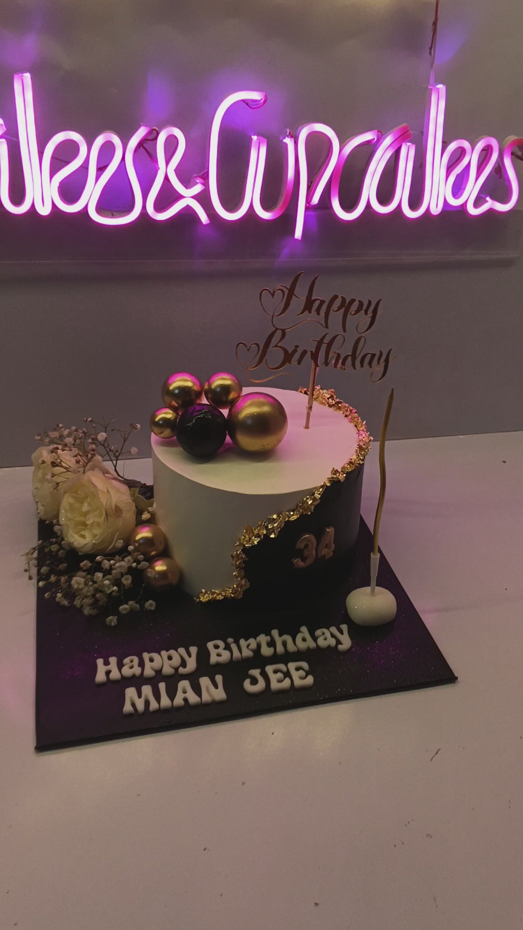 cake for Mian Jee