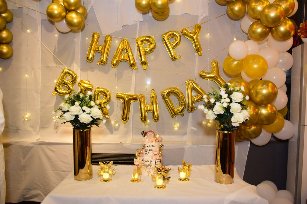 beary theme cake with edible teddies and acrylic toppers