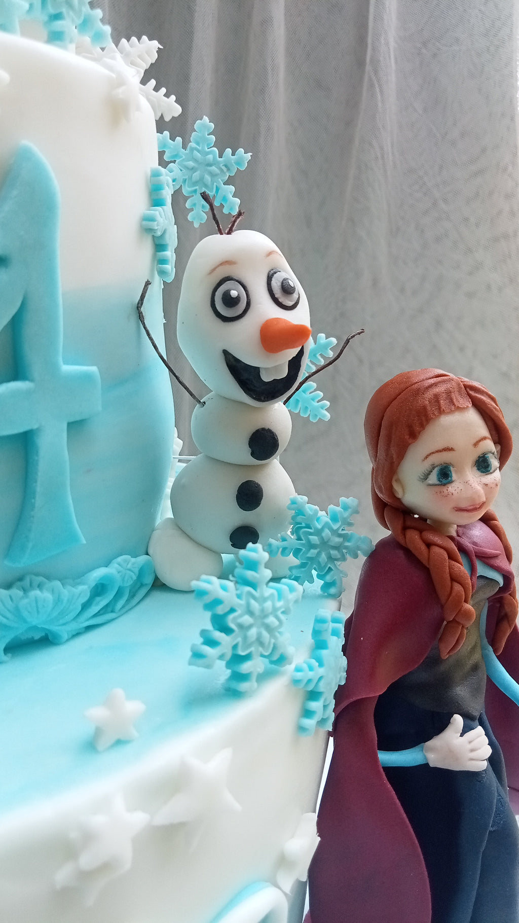 frozen theme cake 8 pounds handmade charachters