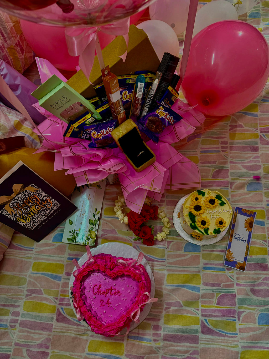 1 pound heart cake and 1 pound sunflower theme cake with review
