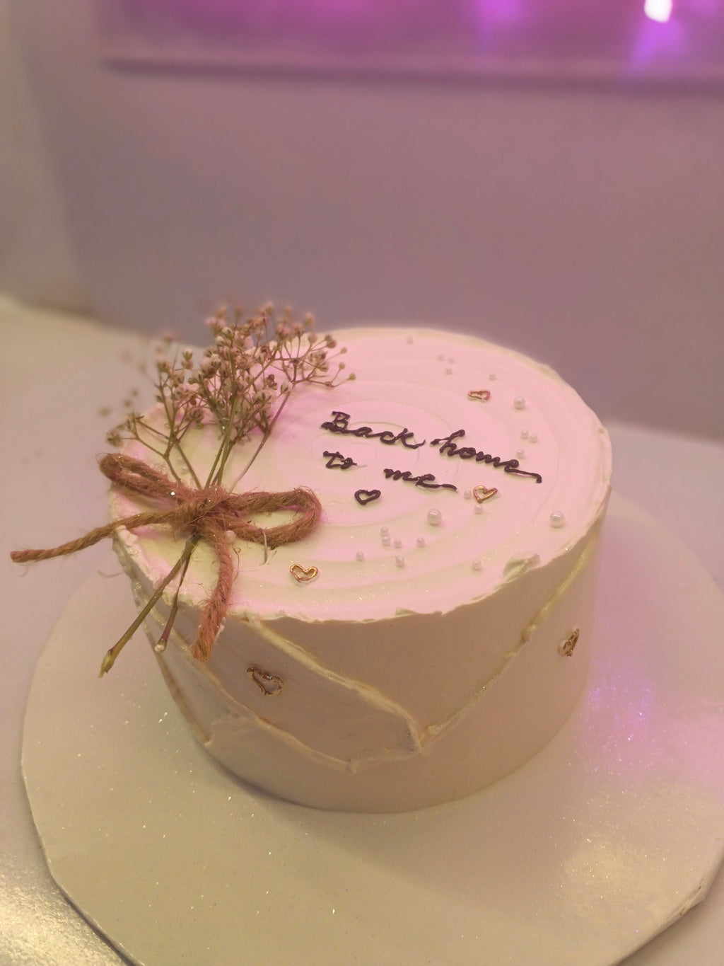 customized london cake 2 pounds